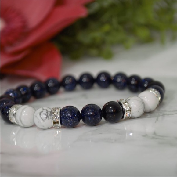 Blue Goldstone and Howlite Bracelet - Picture 1 of 1
